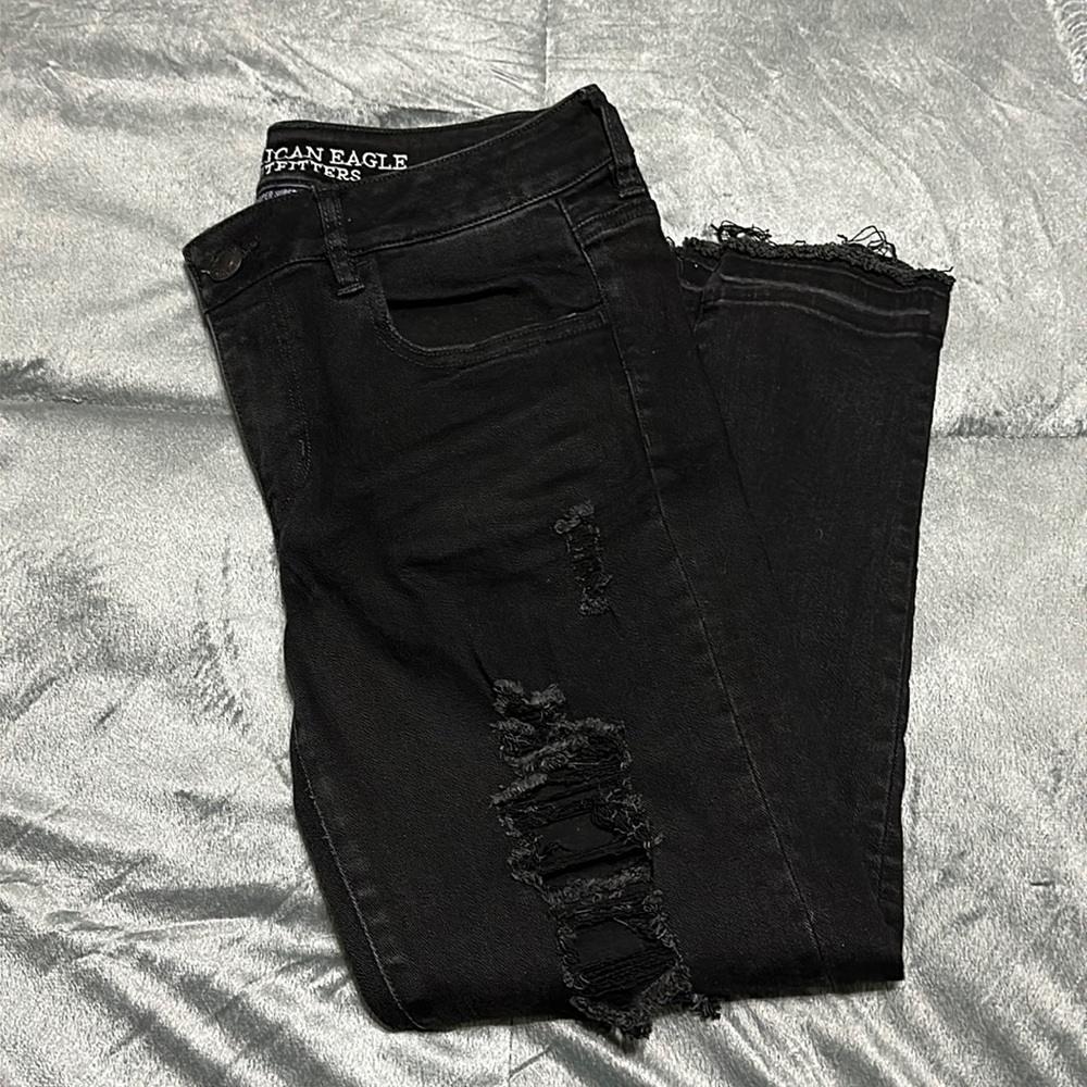 American eagle high waisted black ripped jegging